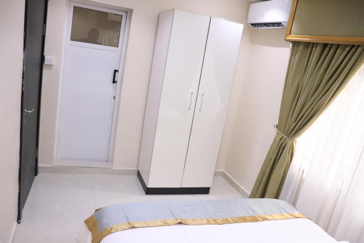 Appleville Suites Ikeja Exterior foto