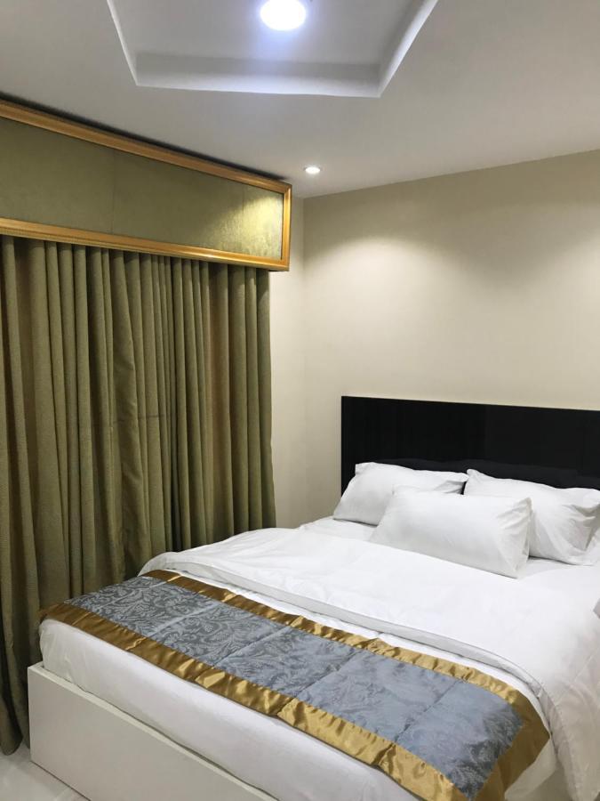 Appleville Suites Ikeja Exterior foto