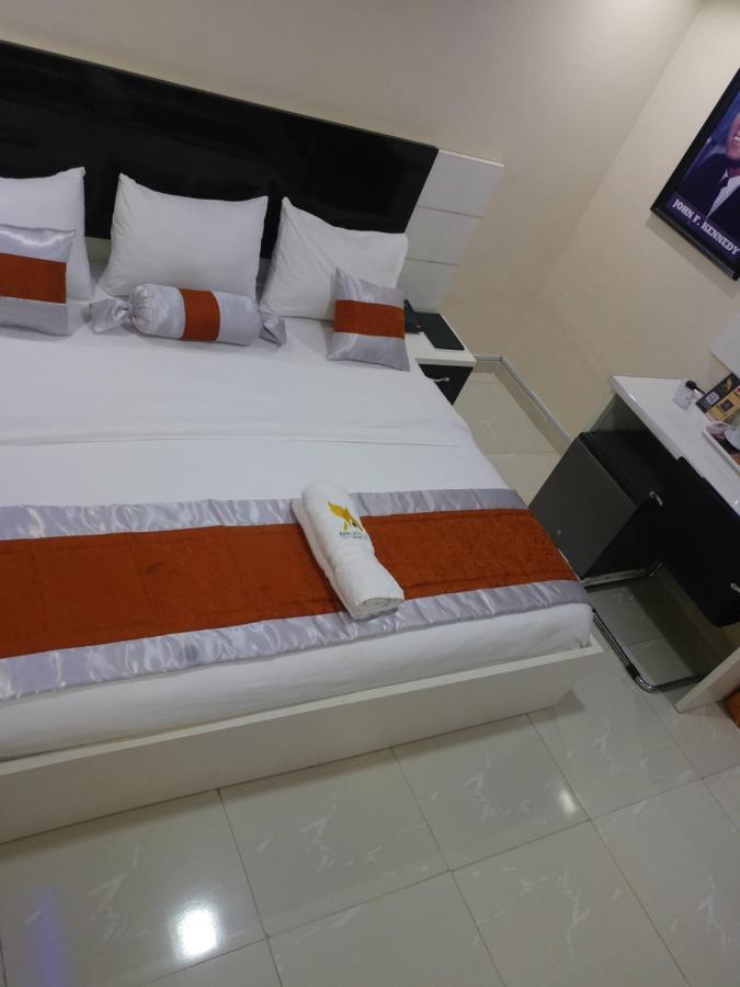 Appleville Suites Ikeja Exterior foto