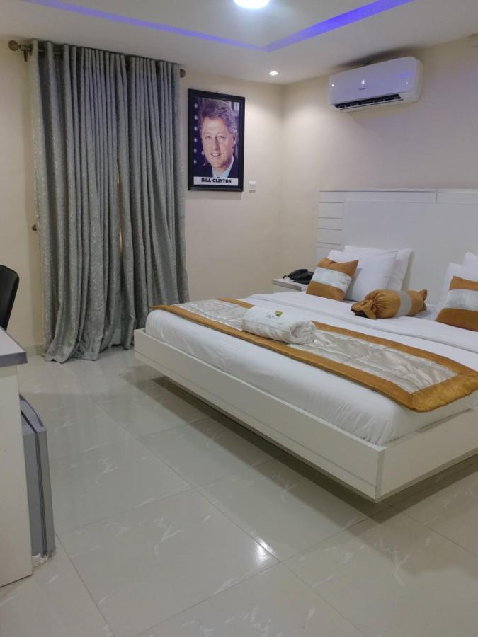 Appleville Suites Ikeja Exterior foto